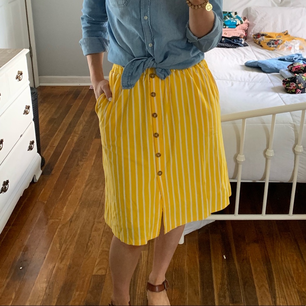 Knee length skirt